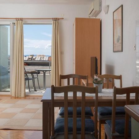 Apartmani Vela Tucepi Ngoại thất bức ảnh